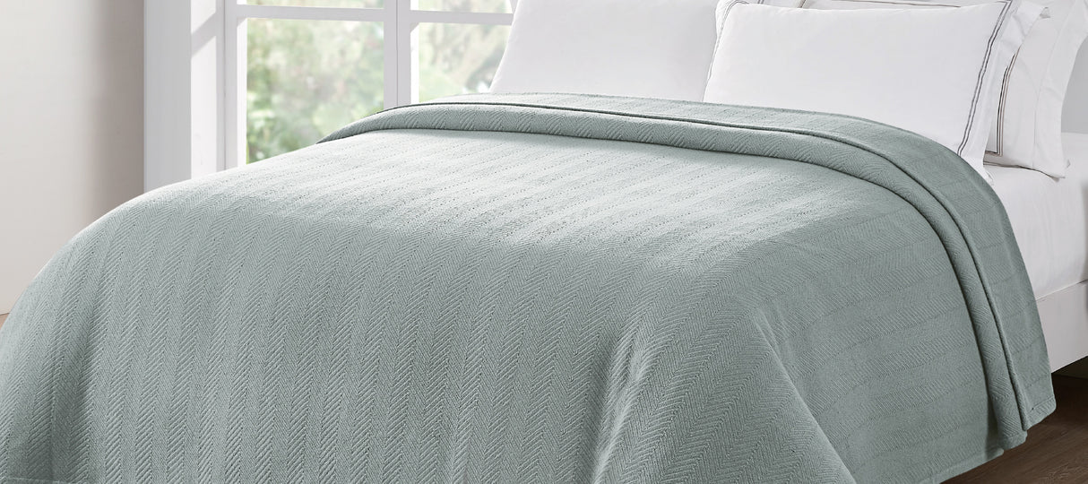 Organic Woven Herringbone Blanket