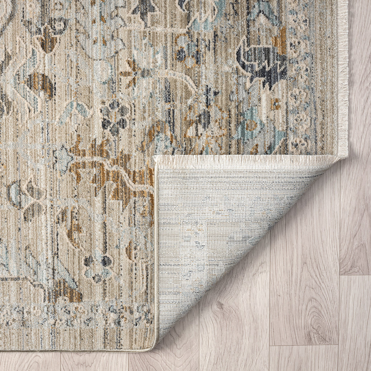 Aubre Contemporary Runner
