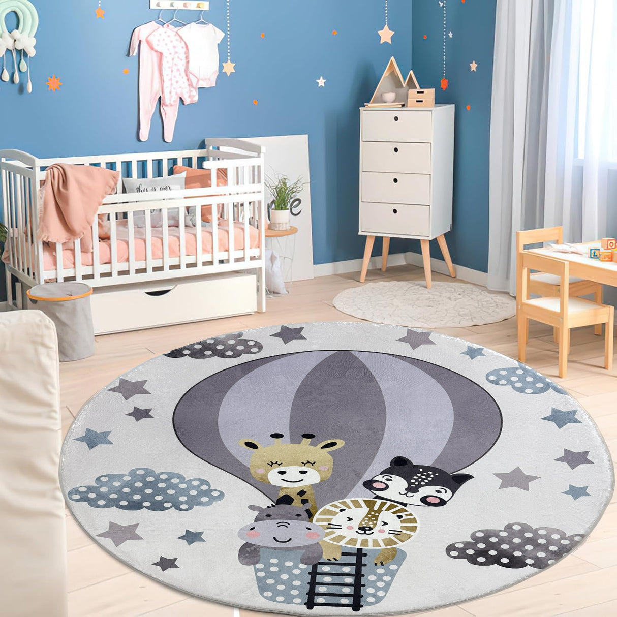 kids mat with balloon design