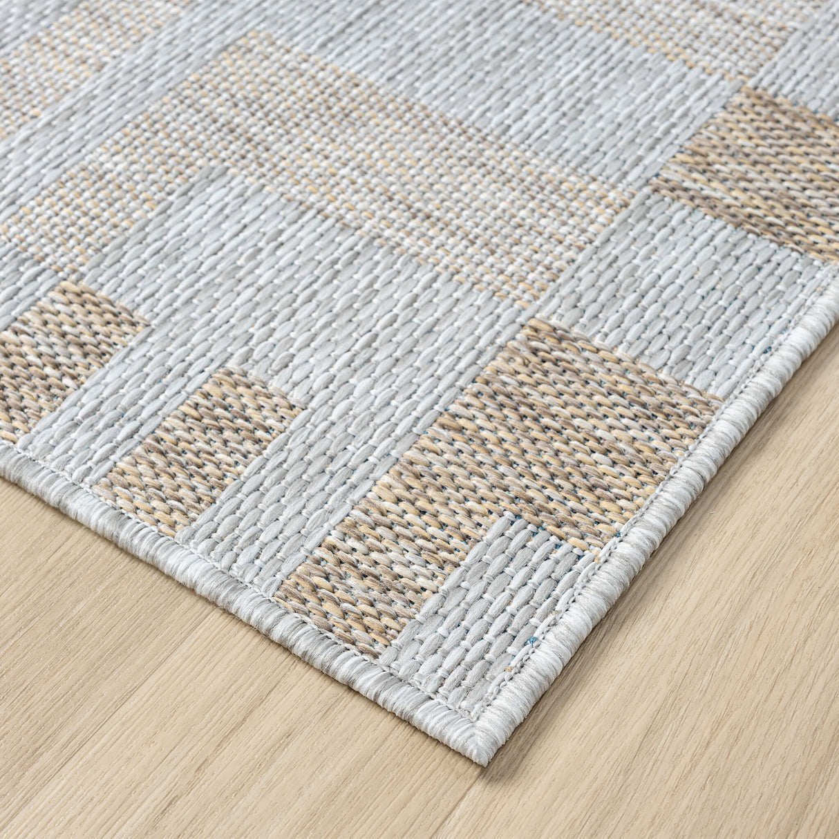 Cascade Premium Rug