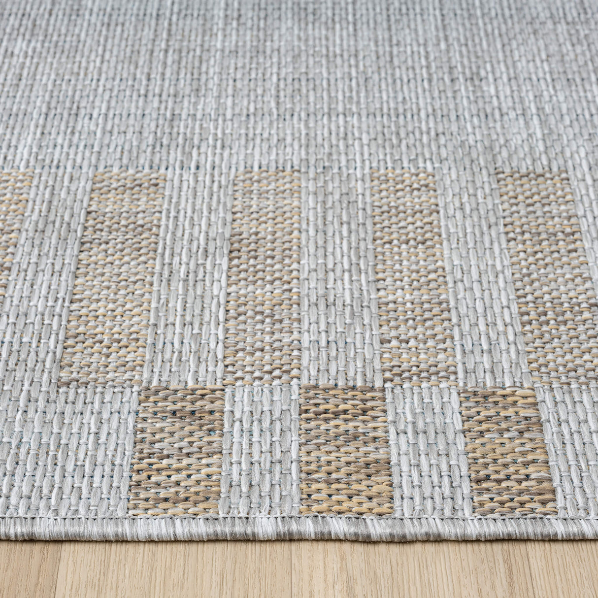 Cascade Premium Rug