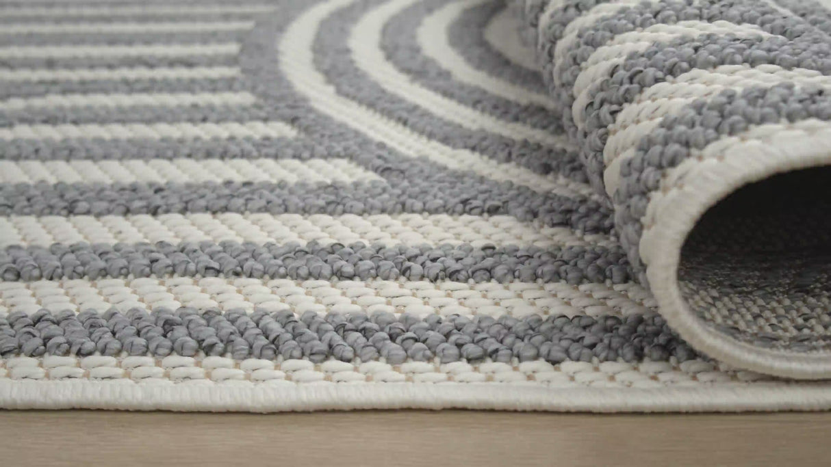 Salvino Premium Rug
